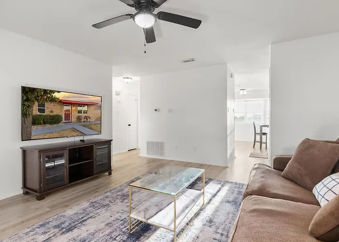 Townhome 4Bds, Fast Wifi, 2 Mi To Seton, 6 Mi To Fort Cavazos, Professionally Managed By Stay Albatross